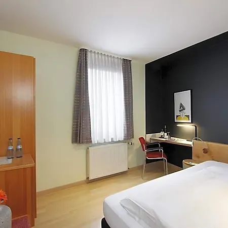 Hotel Restaurant Reichsadler Buchen (Odenwald, Baden-Wurttemberg)